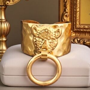 18k Gold Plated Leopard Panther Hammered Doorknocker Wide Band Ring